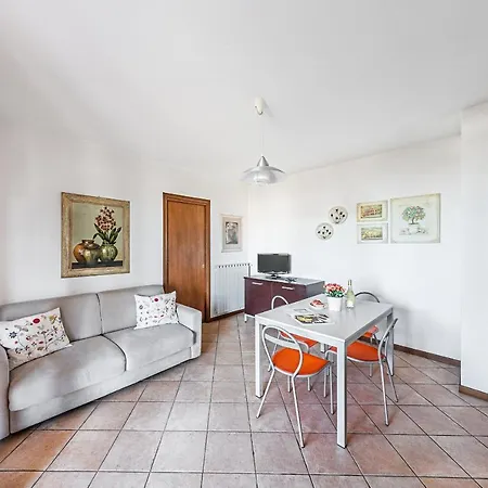 Apartment Lago *